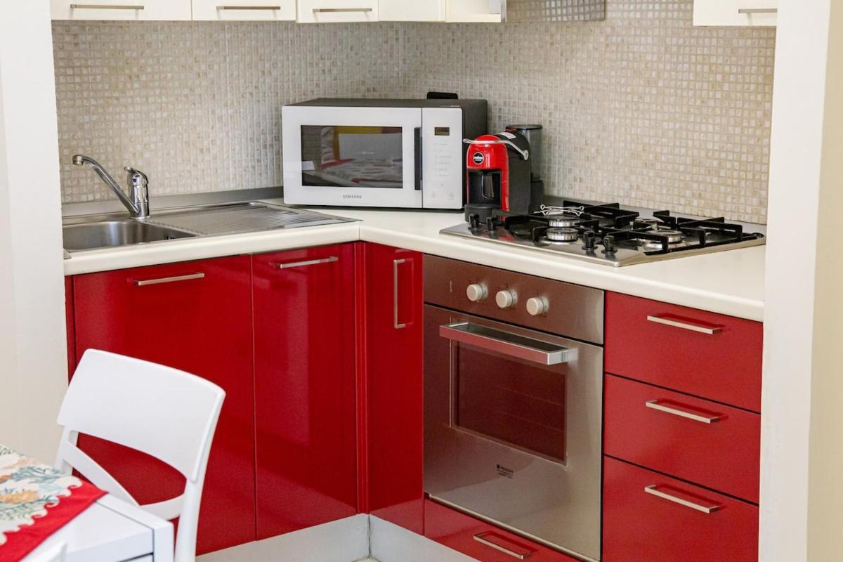 Casa In Centro Con Garage Lejlighed *